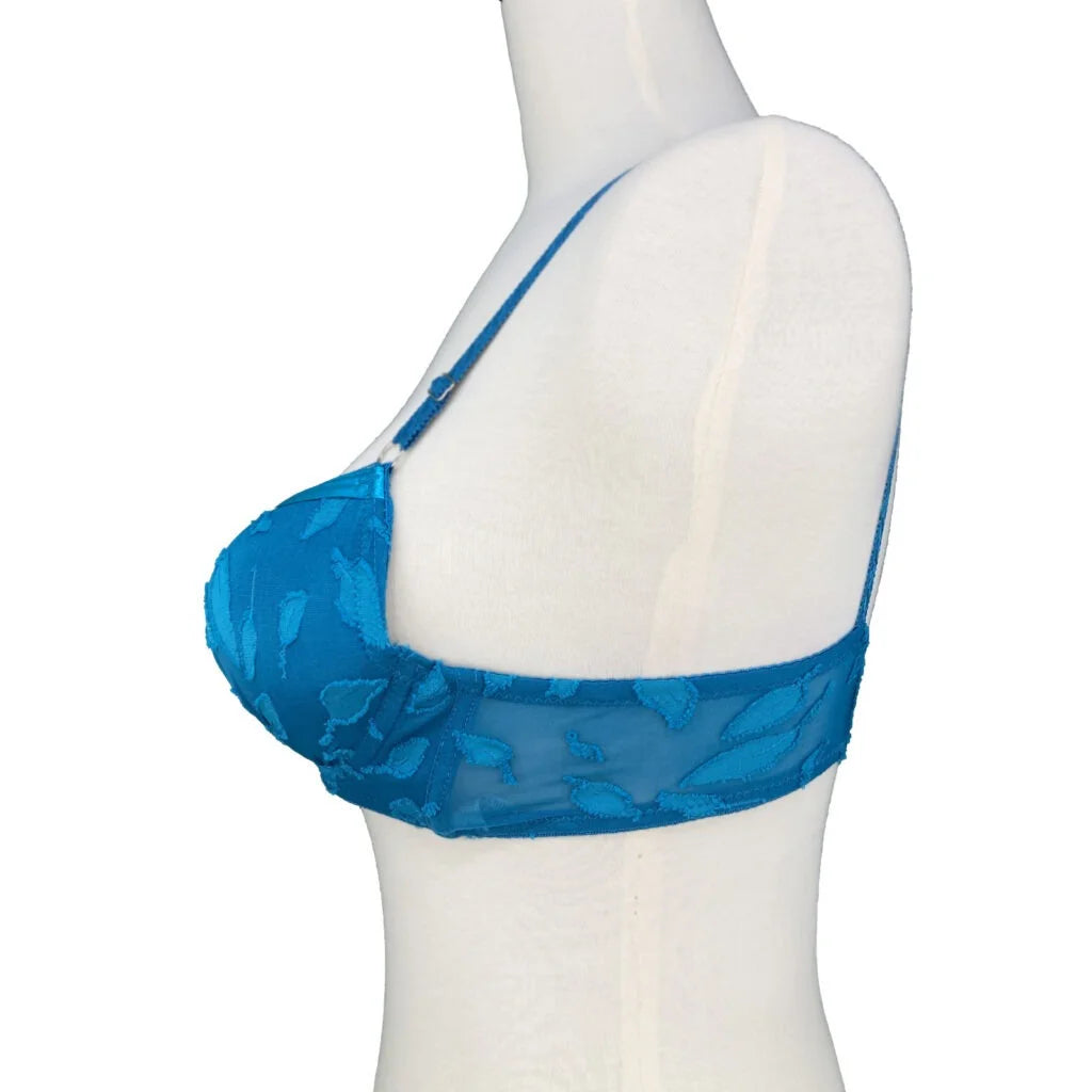 Midnight Seduction Push-Up turquoise blue.